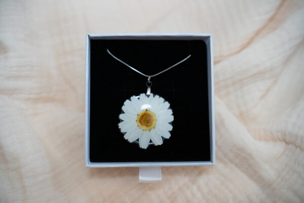 Collier Fleur de Marguerite