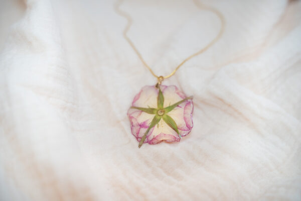 Collier Fleur de Rose rose – Image 3